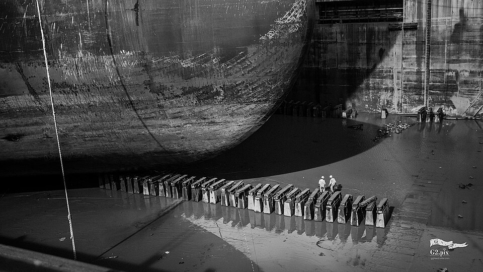 VLCC in dry dock